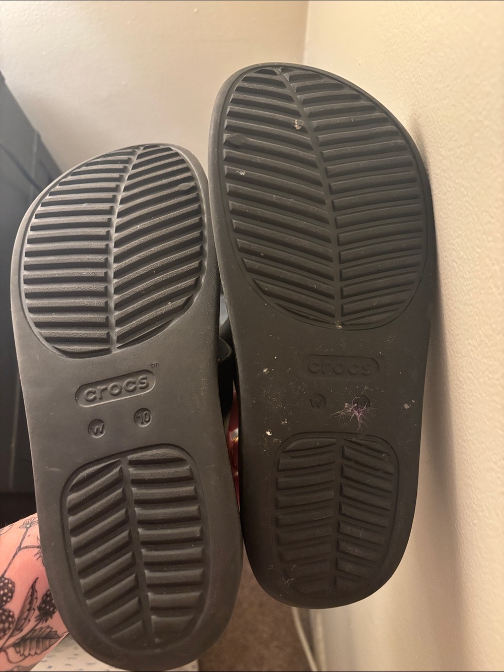 CROCS Platform Getaway H Strap Sandals - Picture 4 of 4